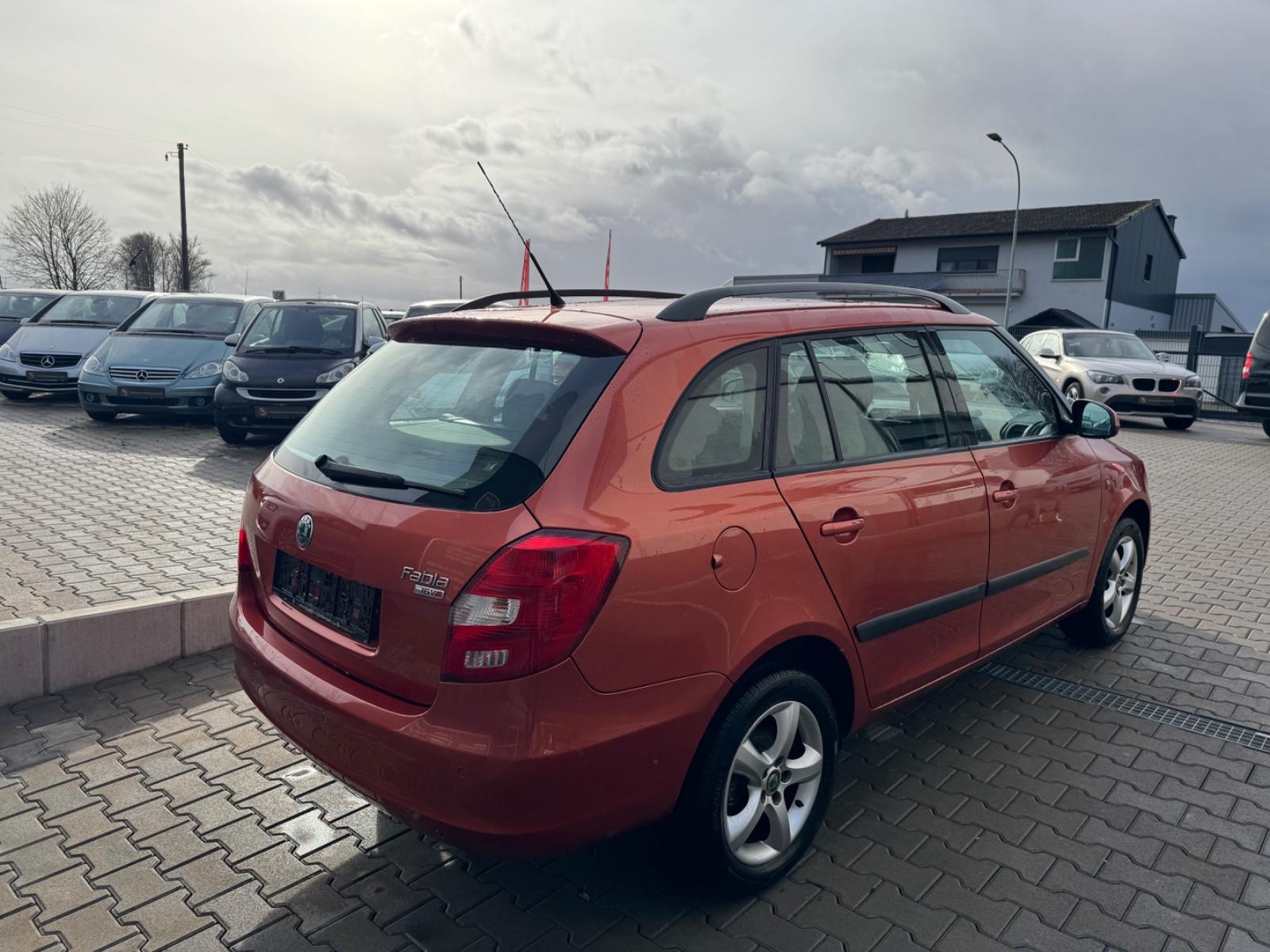 Skoda Fabia 2009 — photo 7