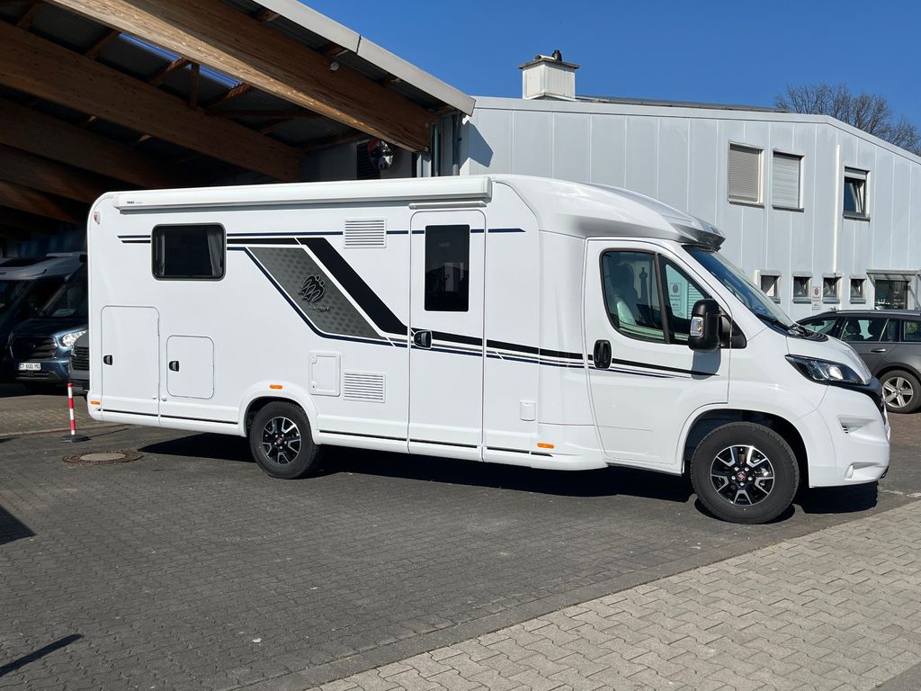 Knaus, Sky Ti 700 MEG; Arktis + Care-Drive, S7-Fenster