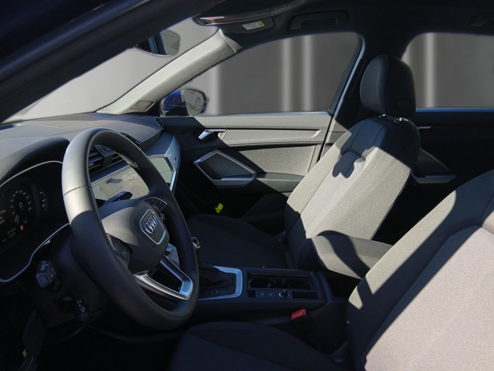 Audi Q3 - Bild 18