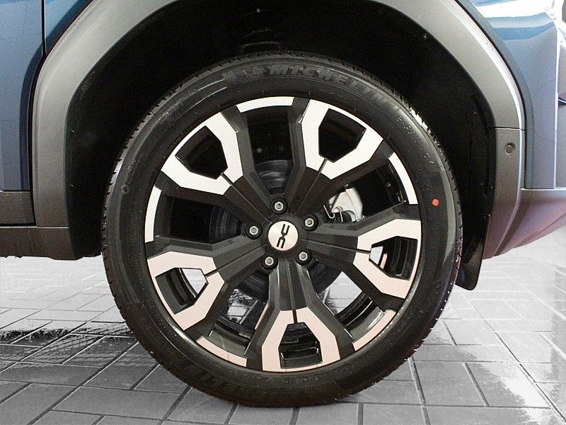Fahrzeugabbildung Dacia Bigster TCe 140 Journey *Winter-Plus-Paket*
