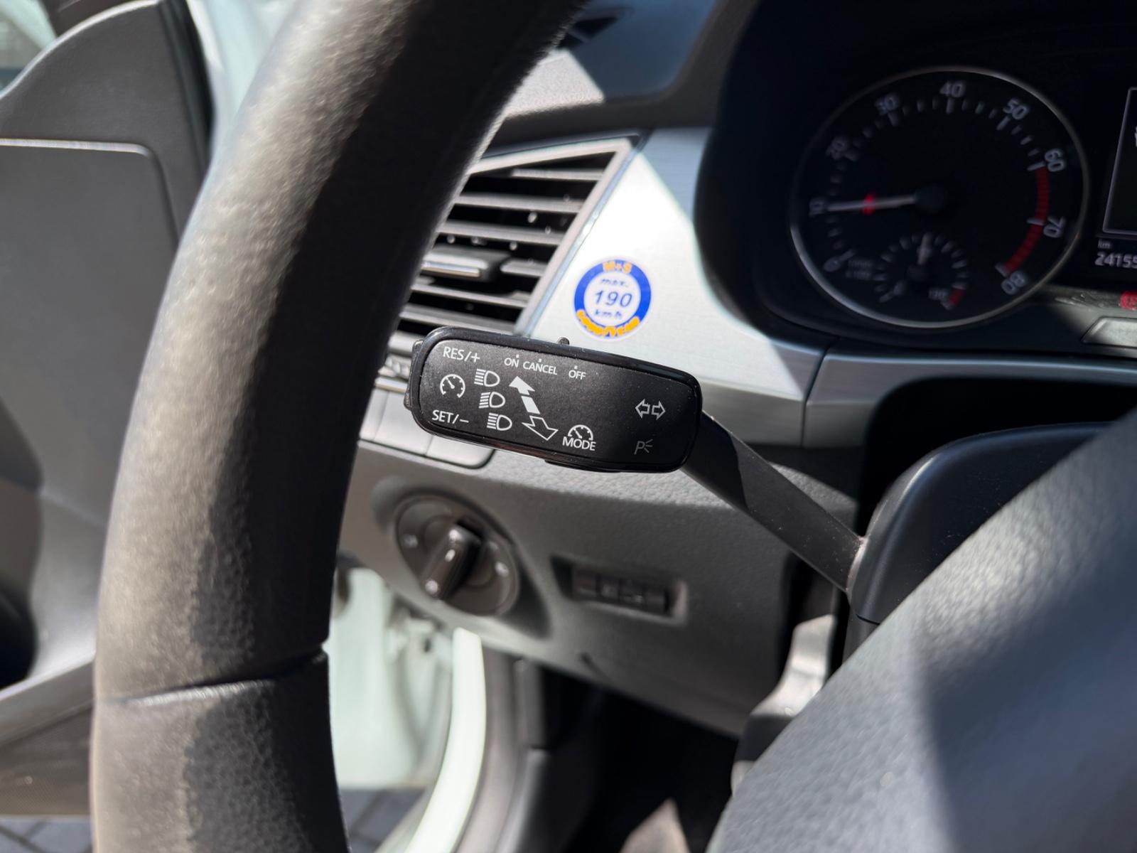 Skoda Fabia 2015 — photo 17