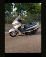 Suzuki Burgman 200 - SUZUKI BURGMAN 200