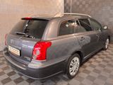 Toyota Avensis*TRAVEL*ALLRAD-TEMPO-NAVI-KLIMA-LM 16" - Toyota Avensis aus 2007: Kombi
