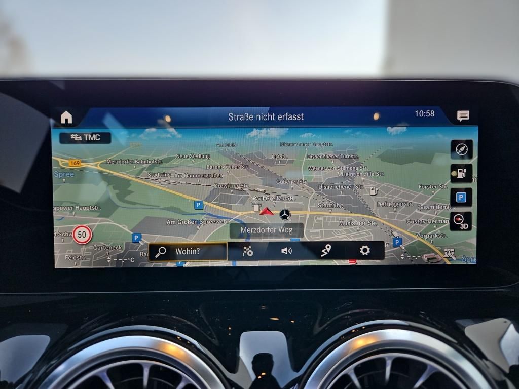 Fahrzeugabbildung Mercedes-Benz EQA 250 AMG Leder ACC Keyless LED Kamera Sound