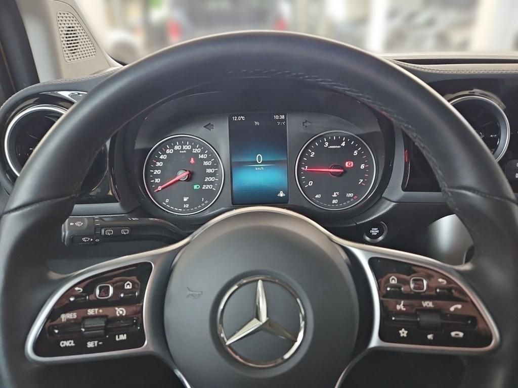 Fahrzeugabbildung Mercedes-Benz T 180 PROGRESSIVE Navi LED PTS RFK SHZ Tisch GRA