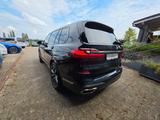 BMW X7 xDrive M50 d*Vollausstattung* - BMW X7: M