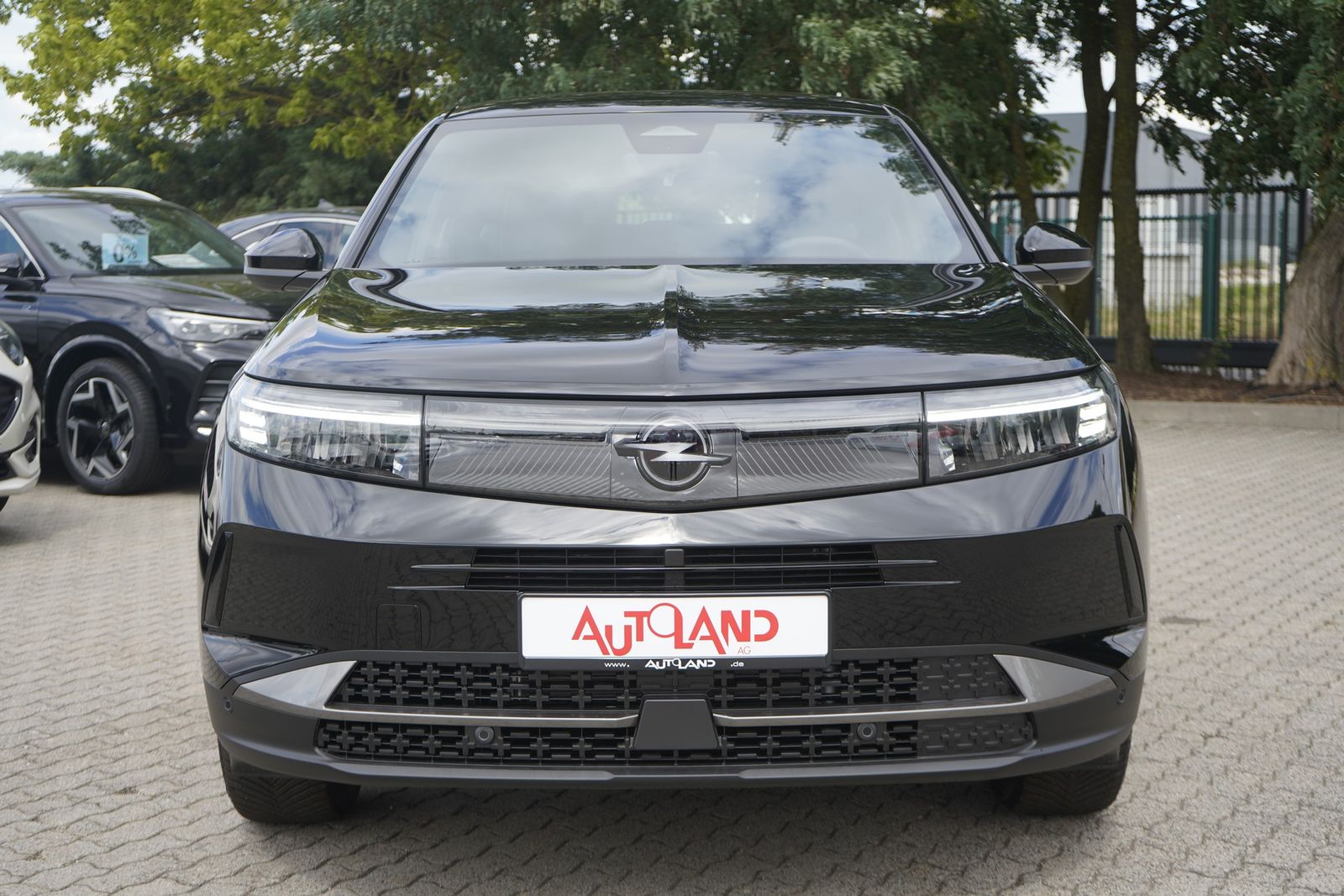 Opel Grandland 1.2DI Turbo Hybrid Aut. LED ACC Kamera imagem 3