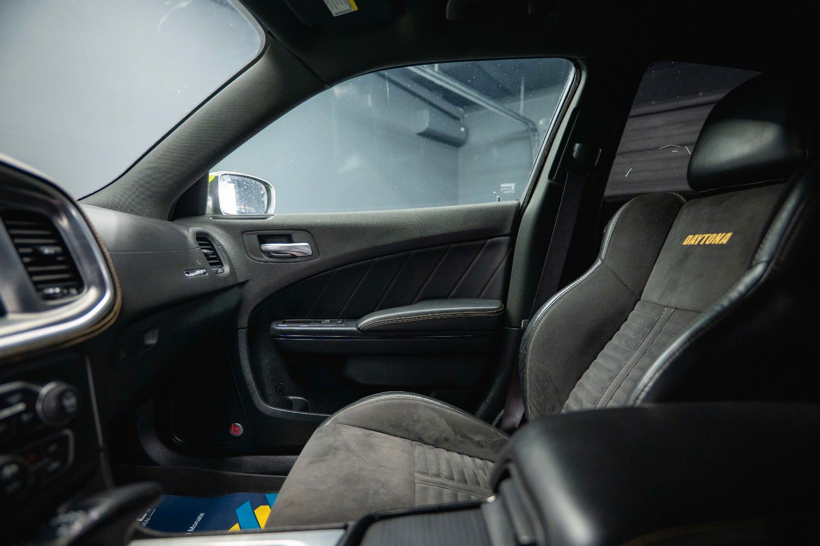 Fahrzeugabbildung Dodge Charger 5.7 V8 HEMI R/T DAYTONA Performance