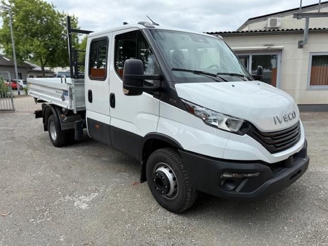 Fahrzeugabbildung Iveco Daily 70C18H D Meiller Dreiseitenkipper