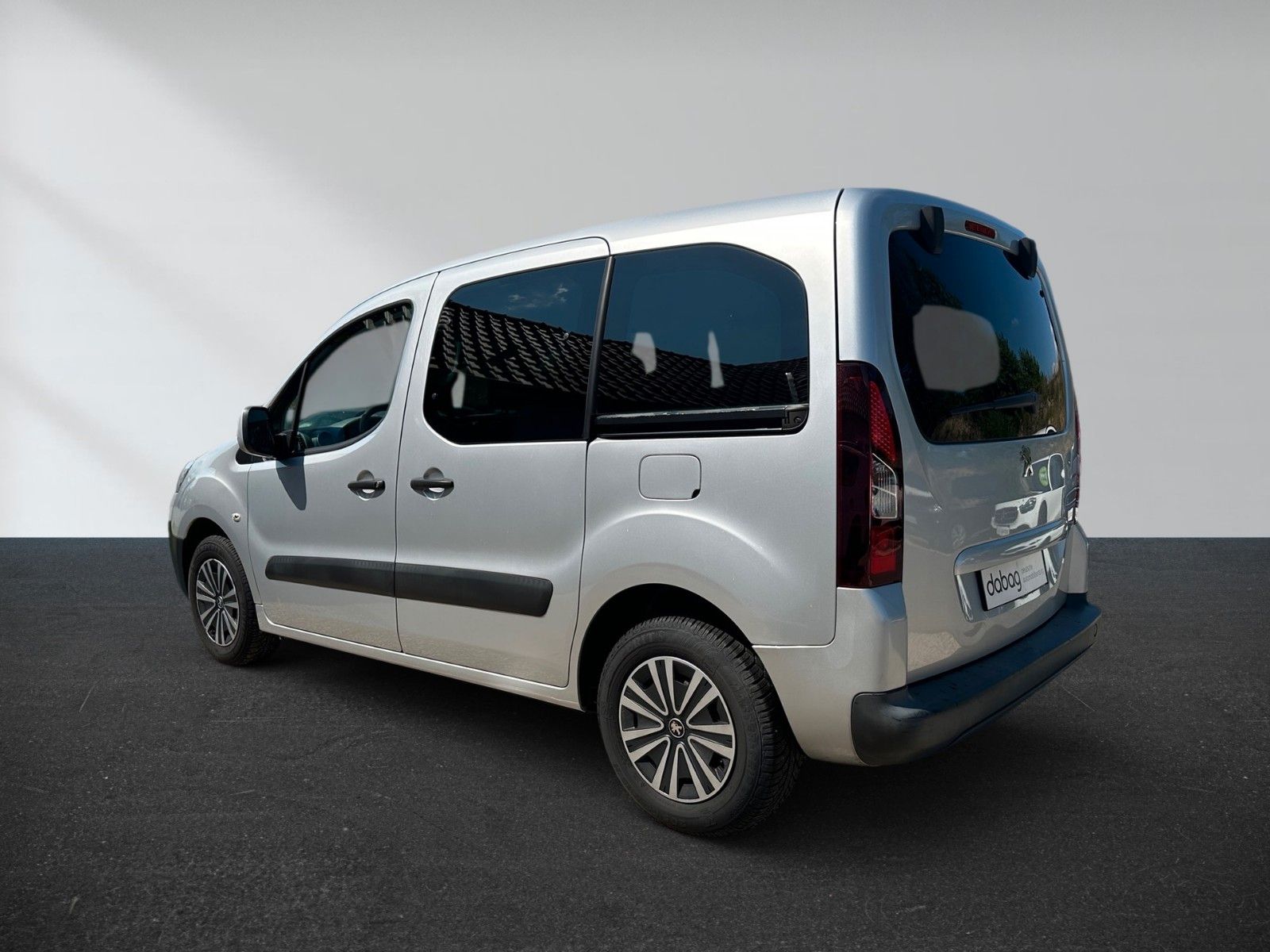 Peugeot Partner Tepee Active – Bild 8