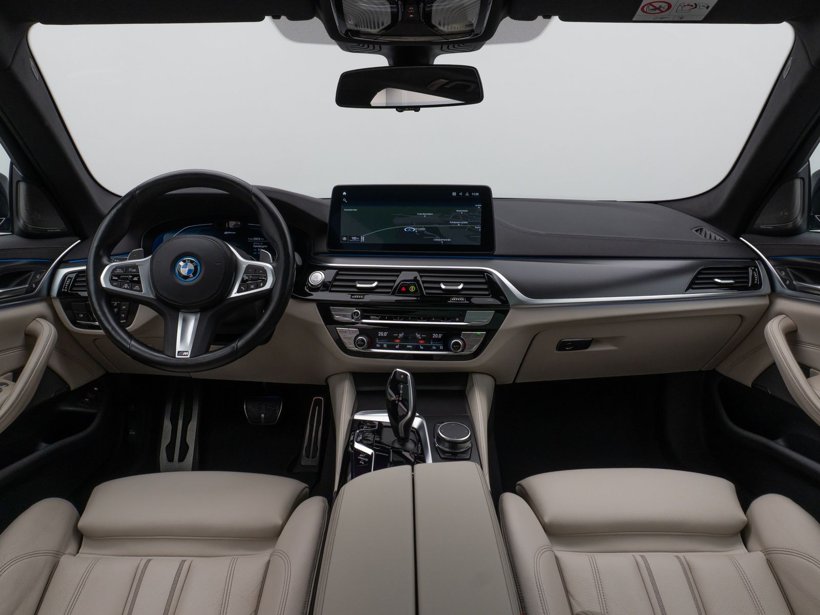 Fahrzeugabbildung BMW 530e xD M Sport Pro Panoram Kamera Laser HUD H/K