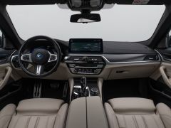 Foto Nummer 40: BMW 530e