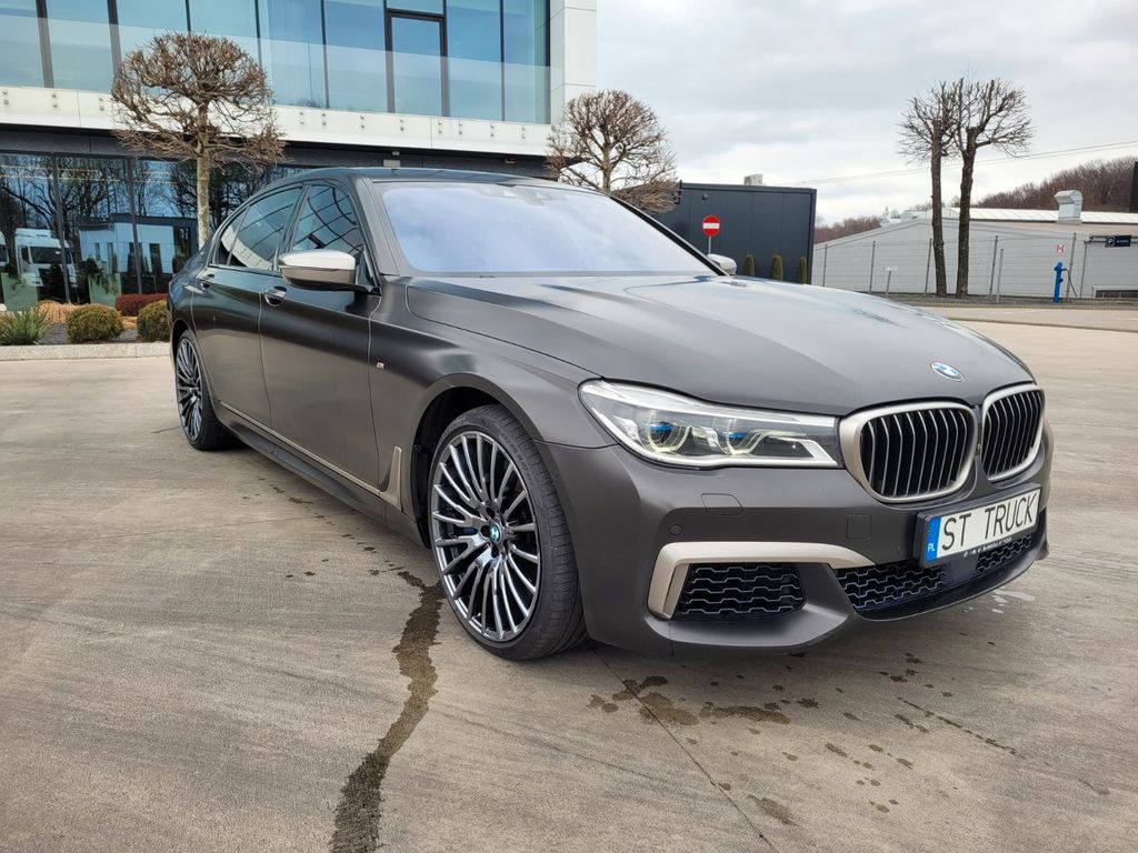 BMW 760