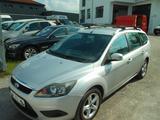 Ford Focus Turnier*Titanium*1,6TDCI*1.Hd*Navi** - Ford Focus aus 2010: Tdci