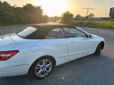 Mercedes-Benz E 250 Cabriolet E 250 CGI BlueEFF. ELEGANCE ... - Mercedes-Benz E-Klasse: Elegance