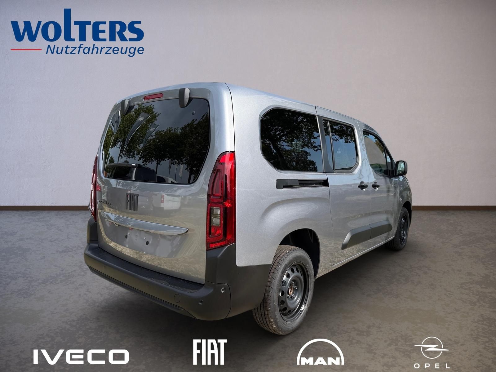 Fahrzeugabbildung Fiat Doblo XL Kombi 130 AT8