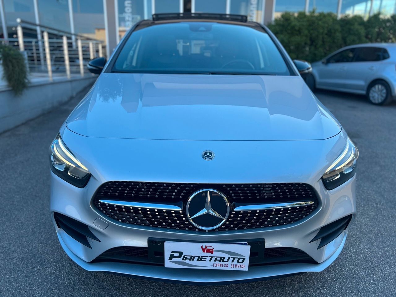 Mercedes-Benz Mercedes-benz B 180 d Premium AMG NIGHT auto TET imagem 2