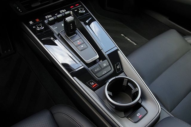 Porsche 992.2 S*Sportabgas,BOSE,Chrono,14W.,KEIN MIETER*