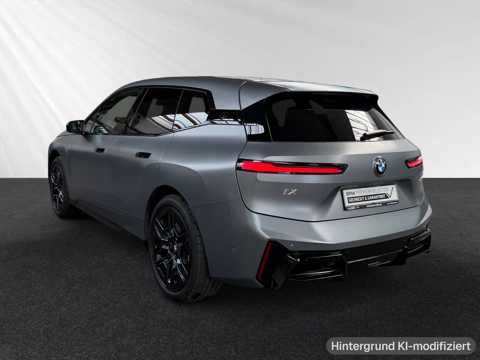 BMW iX xDrive60 M Sport Pro AHK SkyLounge Autobahnas foto 3