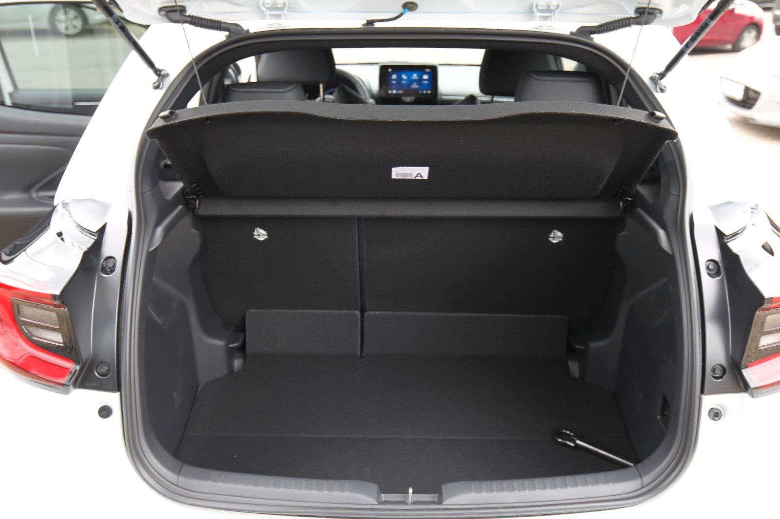 Mazda 2 Hybrid - Bild 24