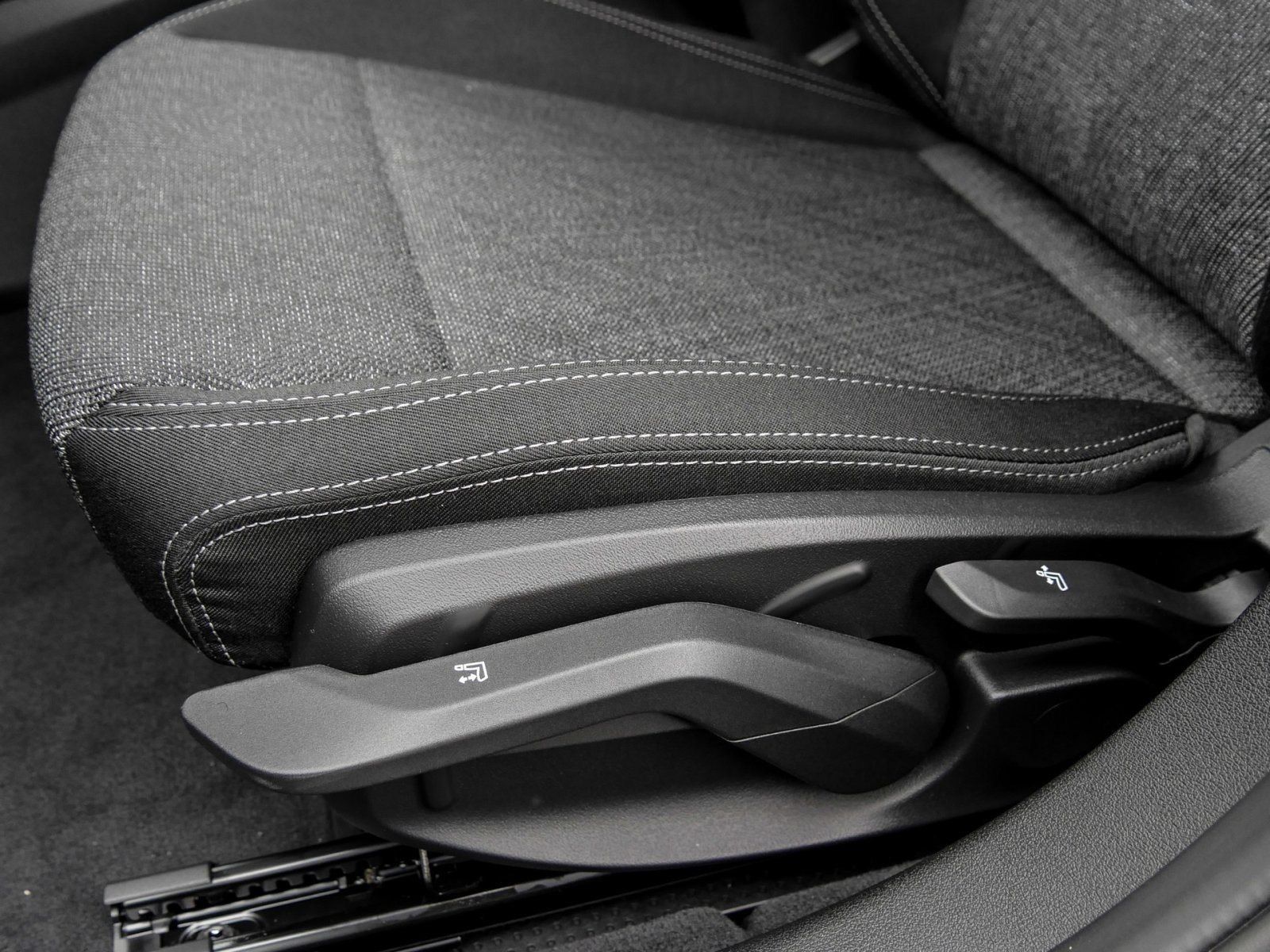 BMW 120 - Bild 13