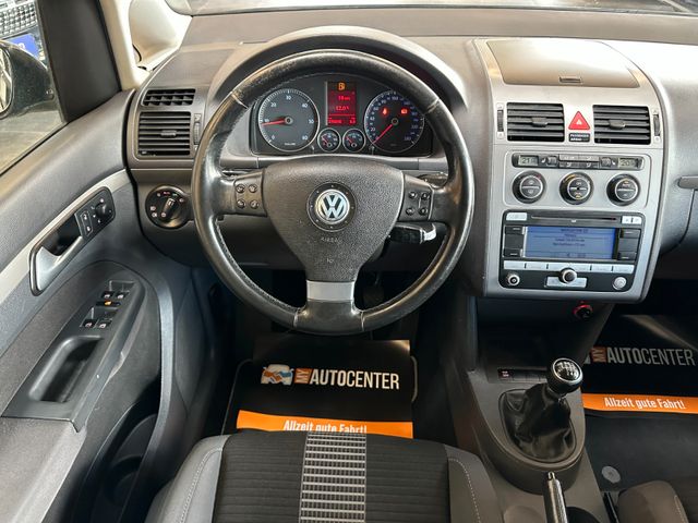 MYAUTOCENTER – Gebraucht- und Jahreswagen mit Werkstattservice in Pfaffenhofen Volkswagen Touran United *Navi*Sitzh*TÜV 0527*