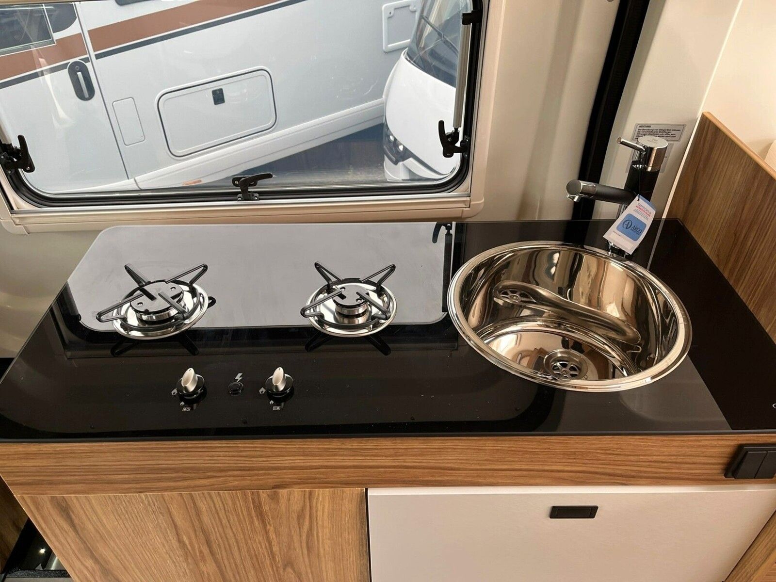Fahrzeugabbildung Karmann Dexter 4x4 DE 570 AW AHK, 130 PS, Rückfahrkamera