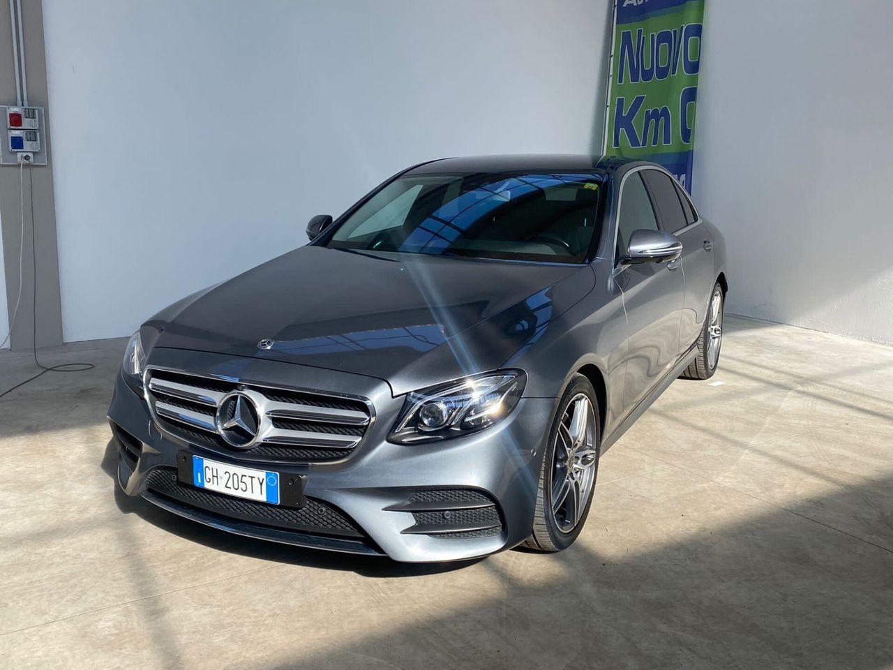 MERCEDES-BENZ Mercedes-benz E220 d Auto Premium Plus