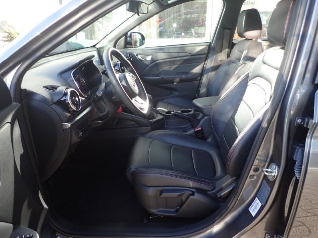 Fahrzeugabbildung DFSK Fengon 500 1.5 R-Cam Leder Licht+Regensensor DAB