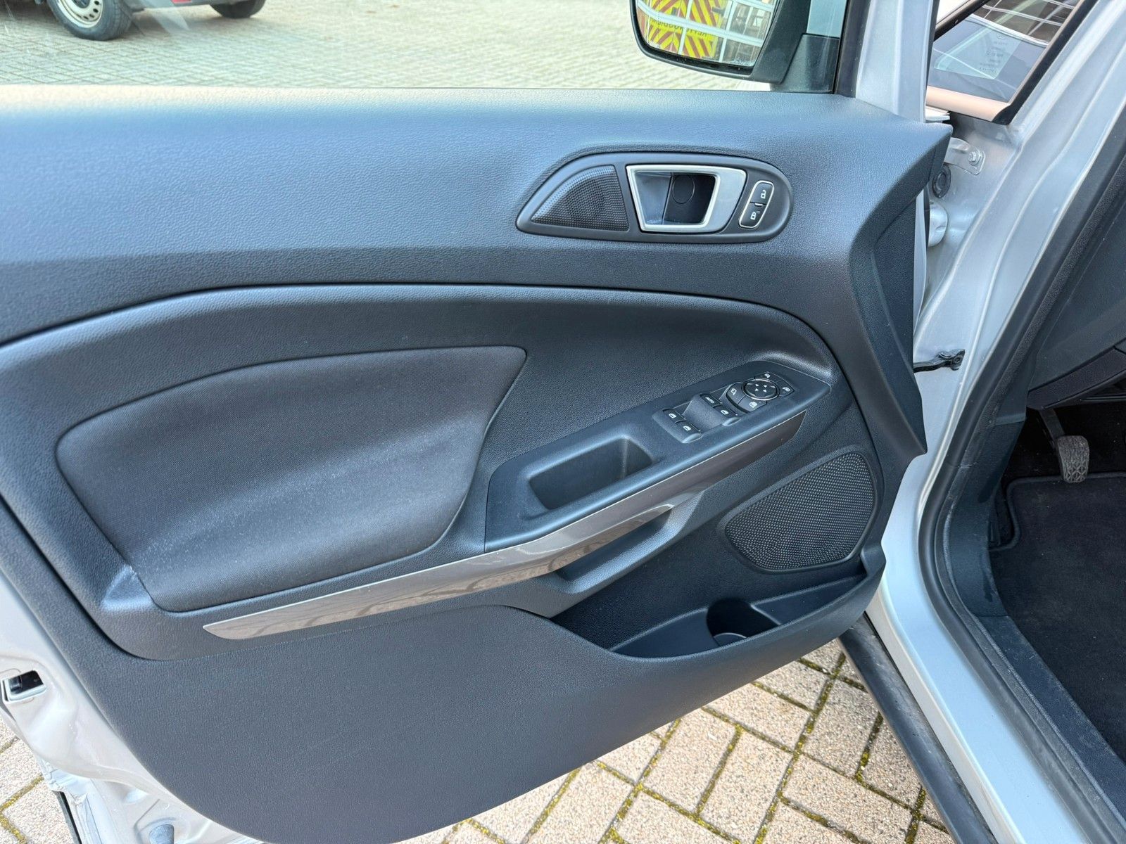 Fahrzeugabbildung Ford EcoSport Trend COOL&CONNECT+SITZHZG+WINDSCH HZG+