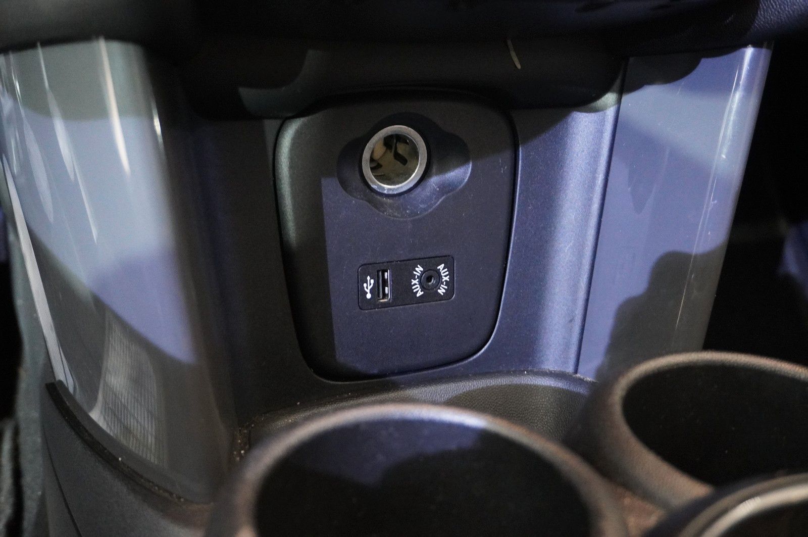 Fahrzeugabbildung MINI COOPER 1.5 3-TÜR PANO./SHZ/KLIMA/BT