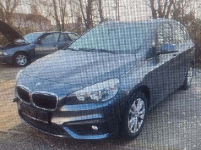 BMW 218 Baureihe 2 Active Tourer 218 i