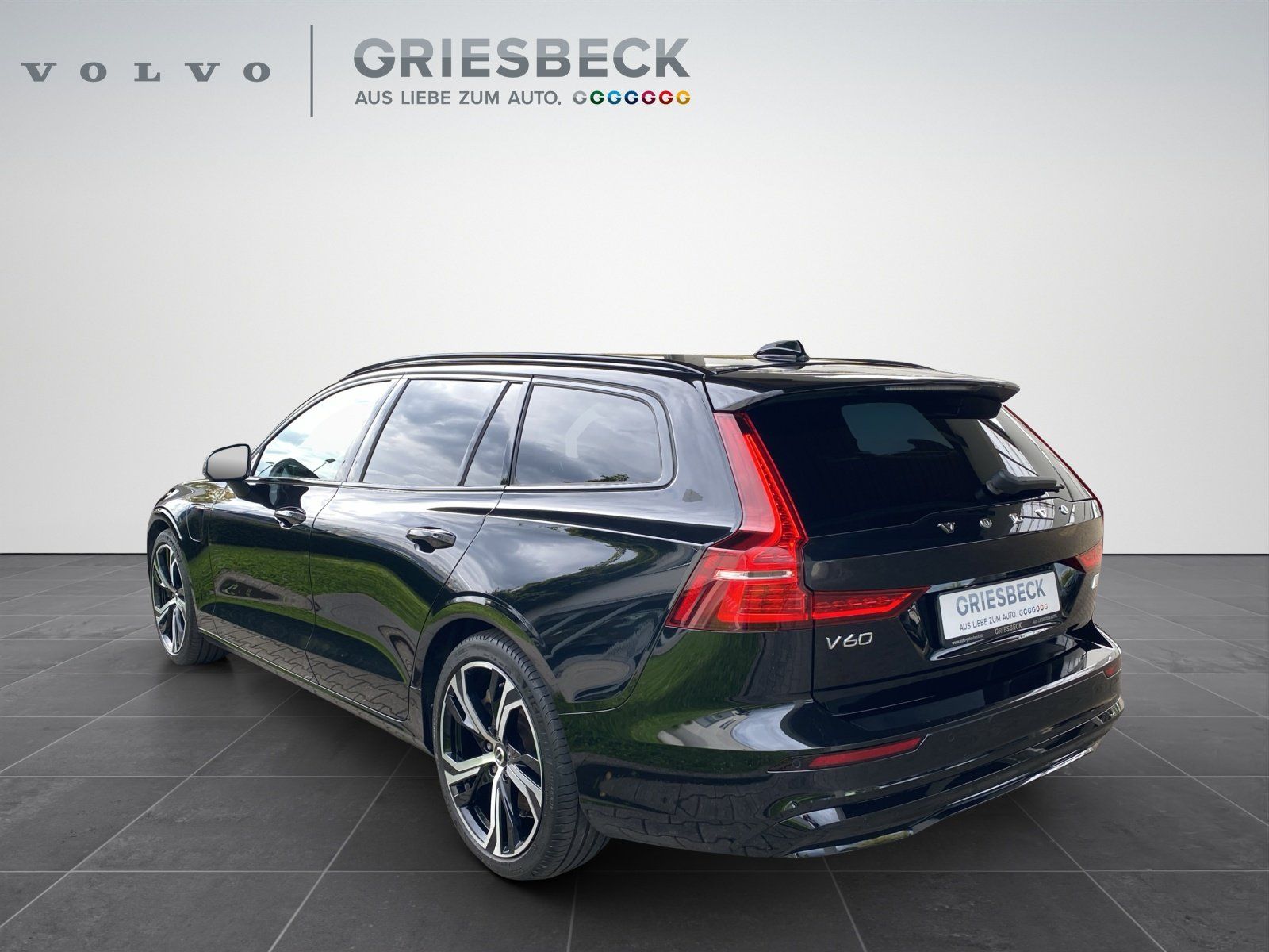 Volvo V60 T8 Plus Dark AWD*AHK*RFK*MMY*SHZ*StHzg* foto 3