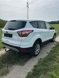 Ford Kuga - 6