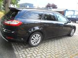 Ford Mondeo Turnier 2,0TDCi 103KW  Champions Edition - Ford Mondeo mit Diesel-Antrieb: Kombi, 2.0