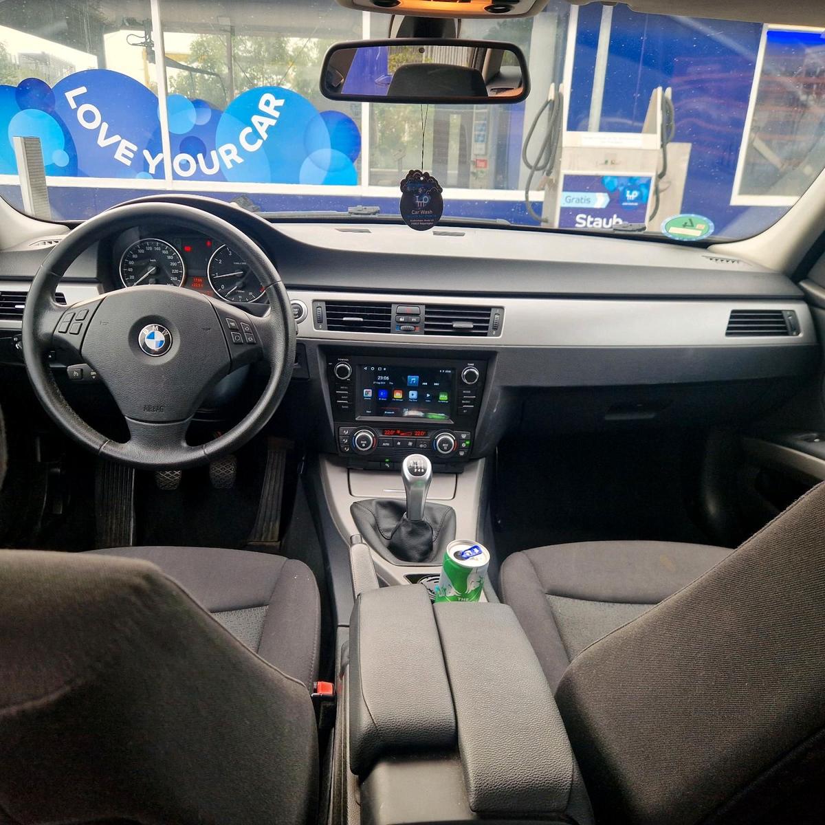 BMW 320 2008 — photo 8