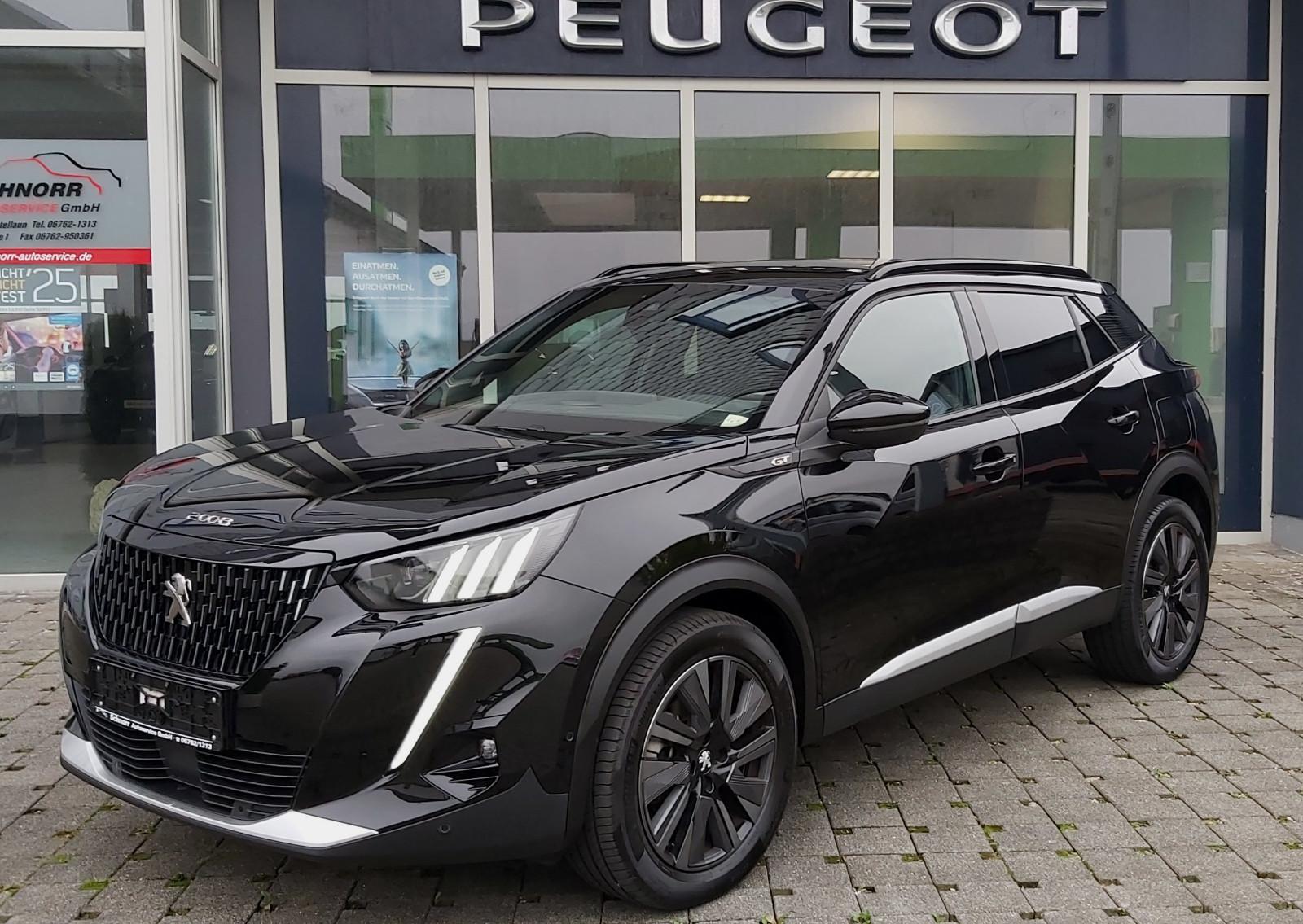 Peugeot 2008 GT Pack Blue HDi 130 EAT8 Panorama