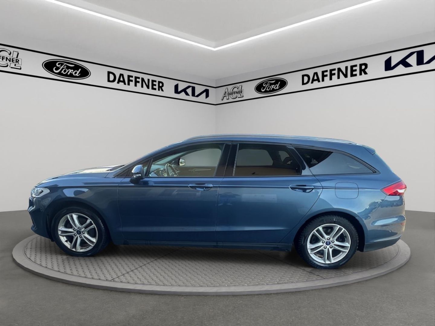 Fahrzeugabbildung Ford Mondeo Turnier Business Edition leichter Hagelsc