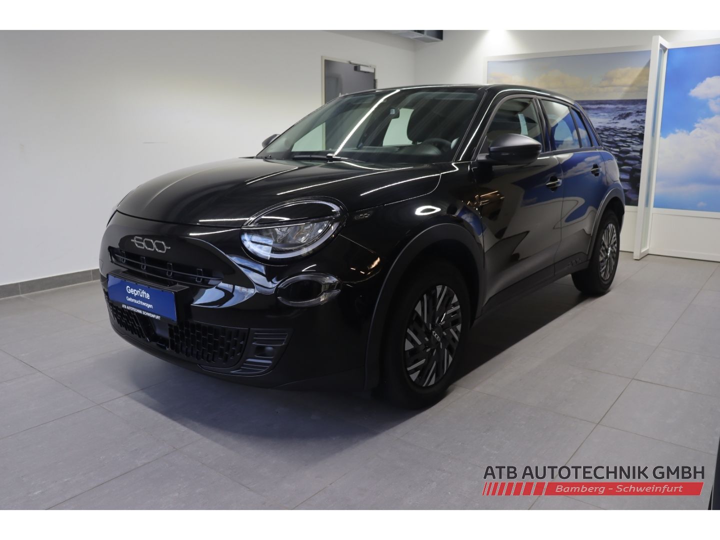 Fahrzeugabbildung Fiat 600 125-Jahre-Edition Hybrid 1,2 T3 74kW (100PS)