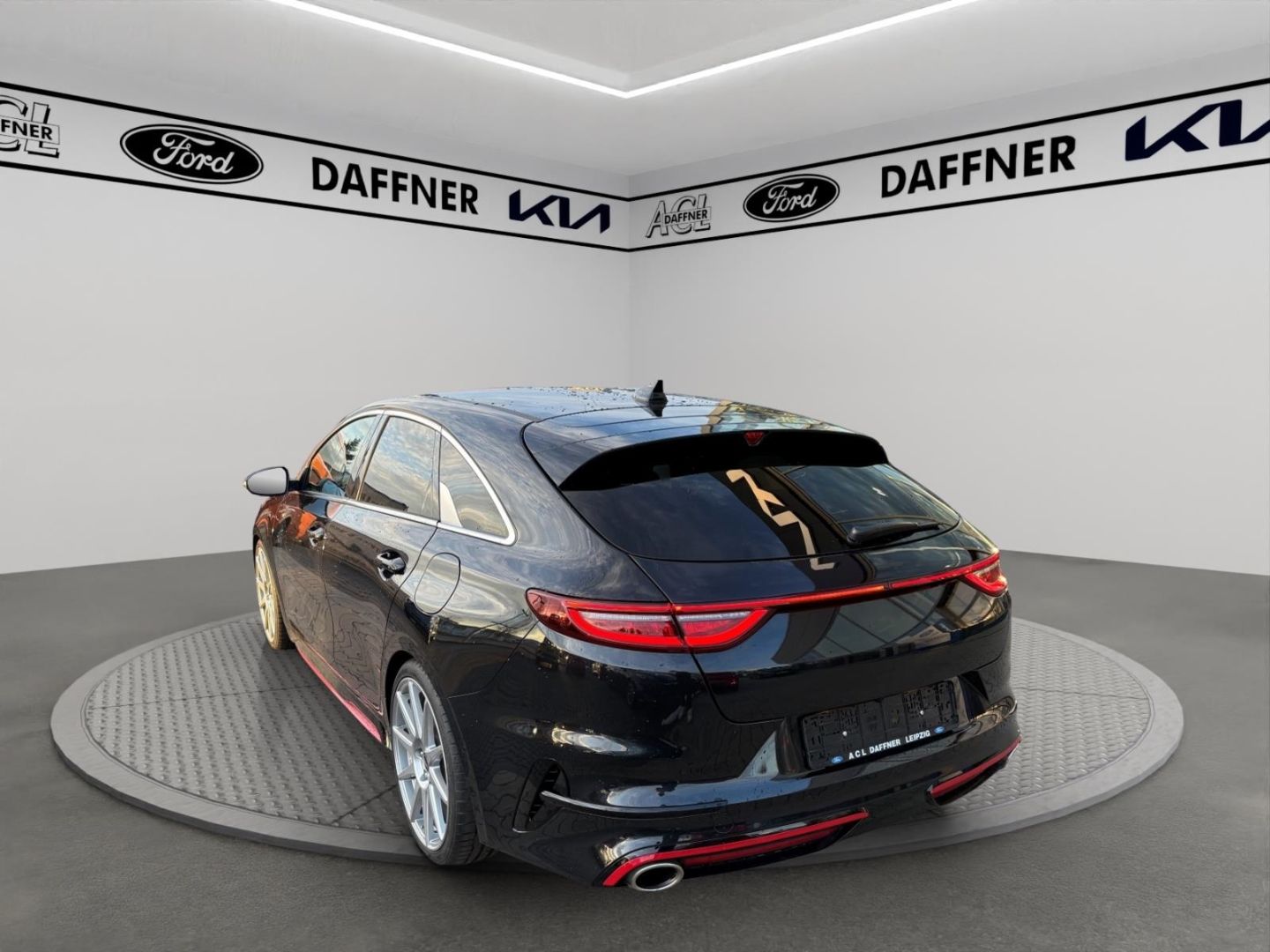 Fahrzeugabbildung Kia ProCeed GT 1.6 VerkehrszeichenERK Kamera LED