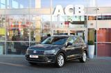 Volkswagen Tiguan 2.0 TDI DSG ACC LED Pano AHK HuD Digital