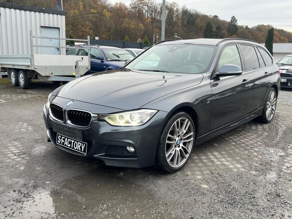 BMW 330