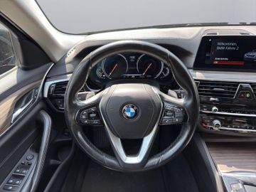 BMW 530 - 11