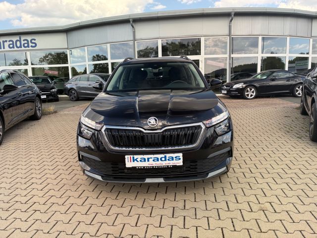Fahrzeugabbildung Skoda Kamiq 1,5 TSI >AUT/NAV/LED/PDC/SHZ<
