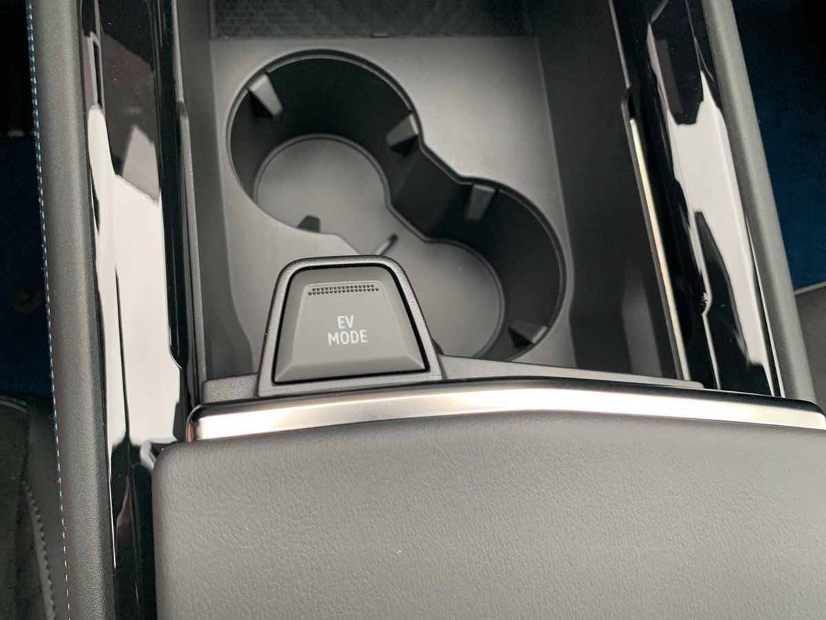 Renault Rafale - Bild 32