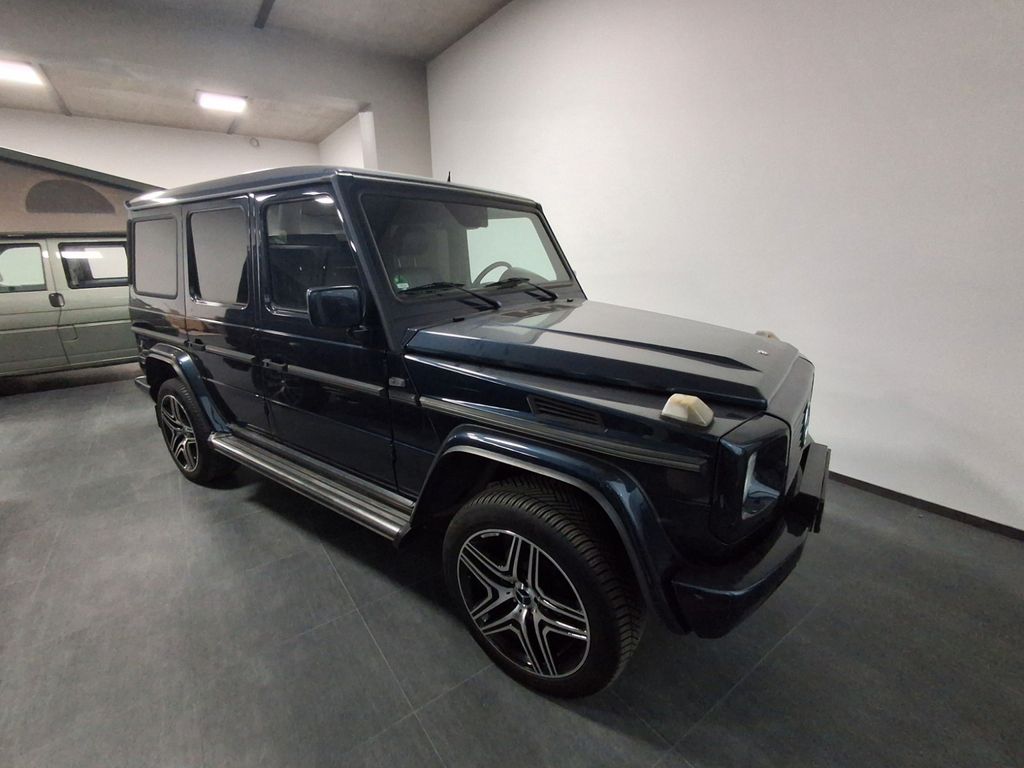 Mercedes-Benz G 400