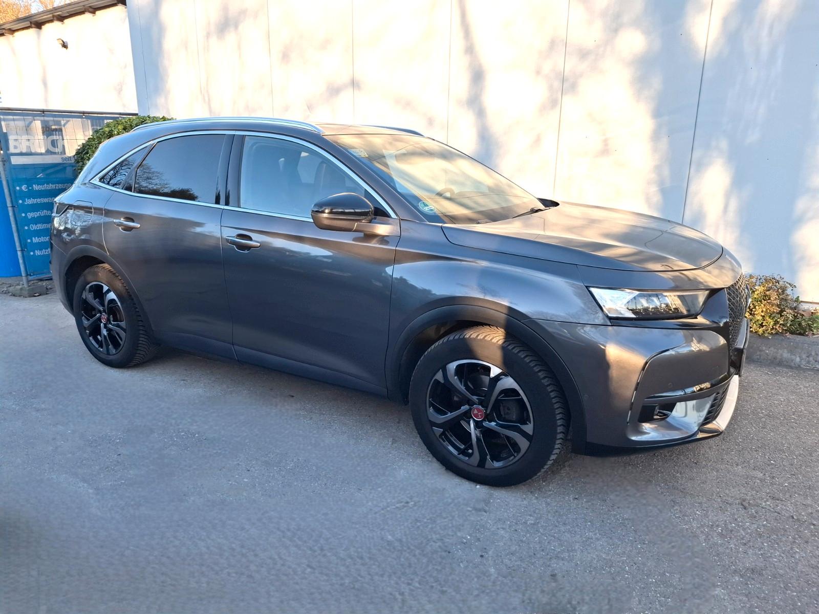 DS Automobiles DS7 Crossback DS 7 Crossback Performance Line