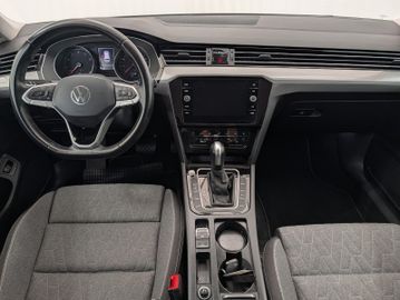 Volkswagen Passat Variant - 10