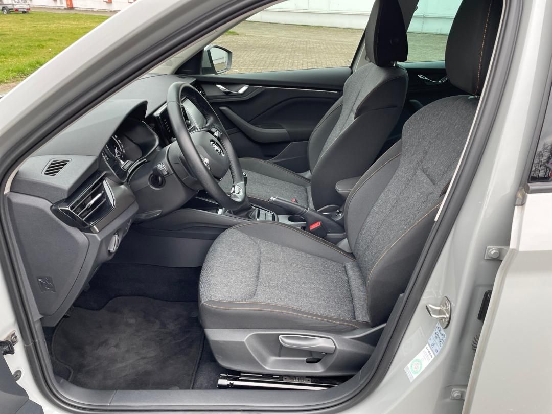 Kamiq 1,5 TSI Clever Kamera CarPlay 17" Sitzheiz