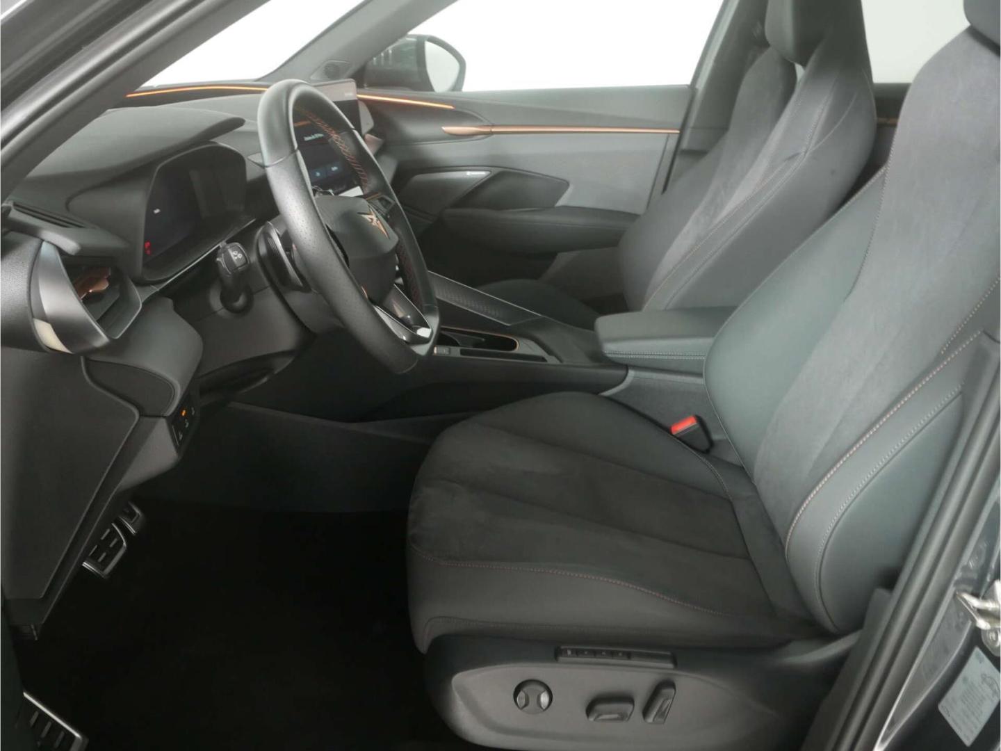 Cupra Terramar 2.0 TSI DSG HUD/AHK/PANO/NAV/Memory/RFK, миниатюра 14